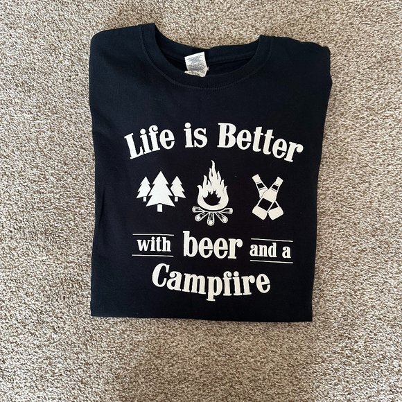 BLACK "LIFE IS BETTER WITH BEER & CAMPFIRE" SHORT SLEEVE TEE SHIRT SIZE XL #595 - Picture 1 of 1